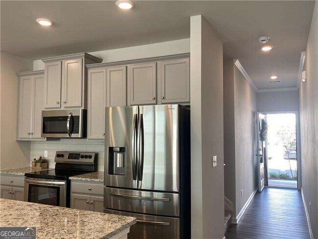 Building Photo - 284 Whitetail Cir