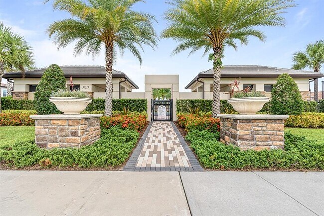 Building Photo - 9497 Mere Pkwy