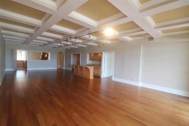 Building Photo - 1110 W Ivanhoe Blvd