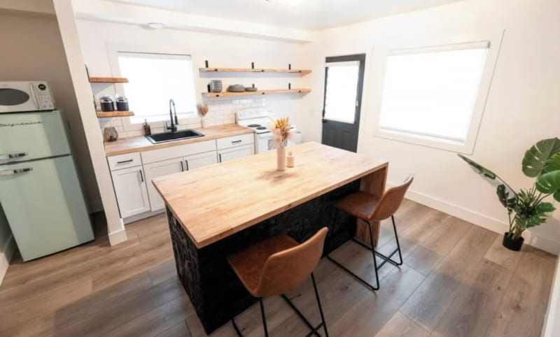 Building Photo - 1205 Bridge St NW