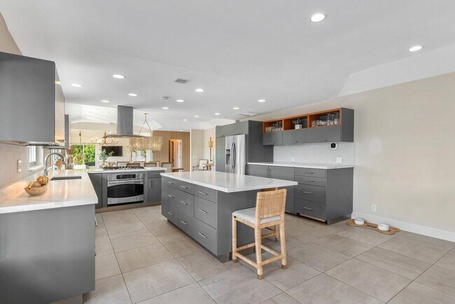 Building Photo - 5 Inlet Cay Dr