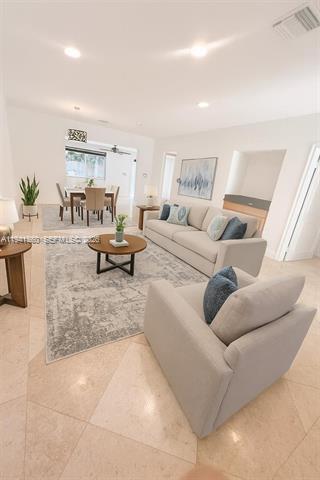 Building Photo - 7350 SW 96th St