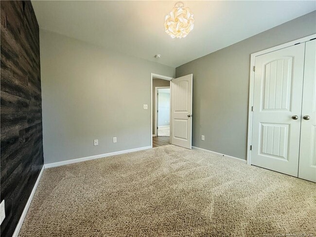 Building Photo - 152 Ladden Ln