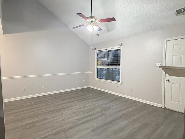 Building Photo - 6788 The Willows Cove
