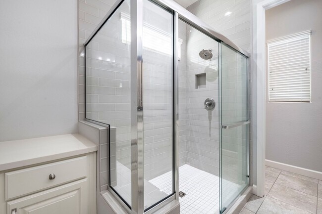 Building Photo - Gorgeous and spacious home in Gilbert, AZ!