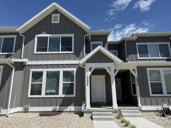 Building Photo - 10026 Dorado Wy