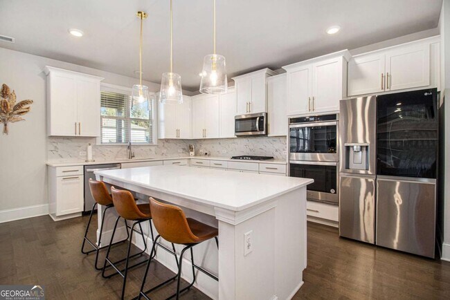 Building Photo - 603 Skye Ct