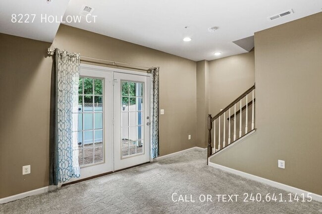 Building Photo - 8227 Hollow Ct