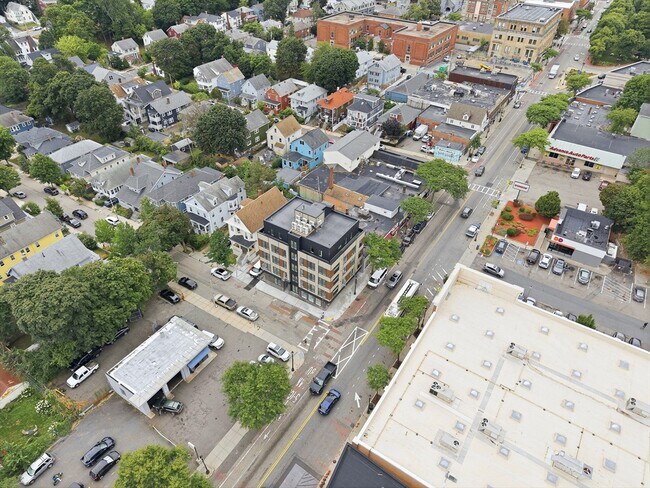 Building Photo - 4164 Washington St