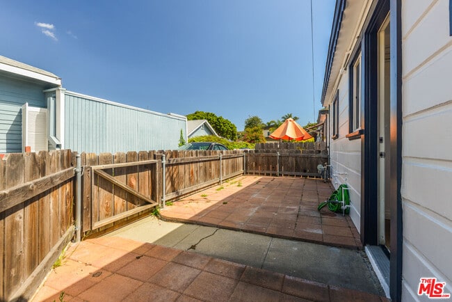 Building Photo - 1739 252nd St