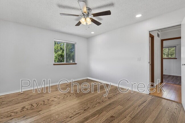 Building Photo - 11883 W Marlowe Pl