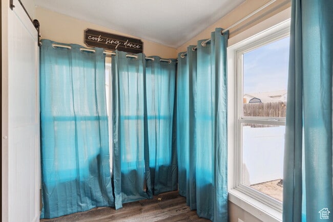 Building Photo - 4 Bedroom in Tremonton!