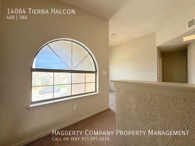 Building Photo - 14064 Tierra Halcon Dr