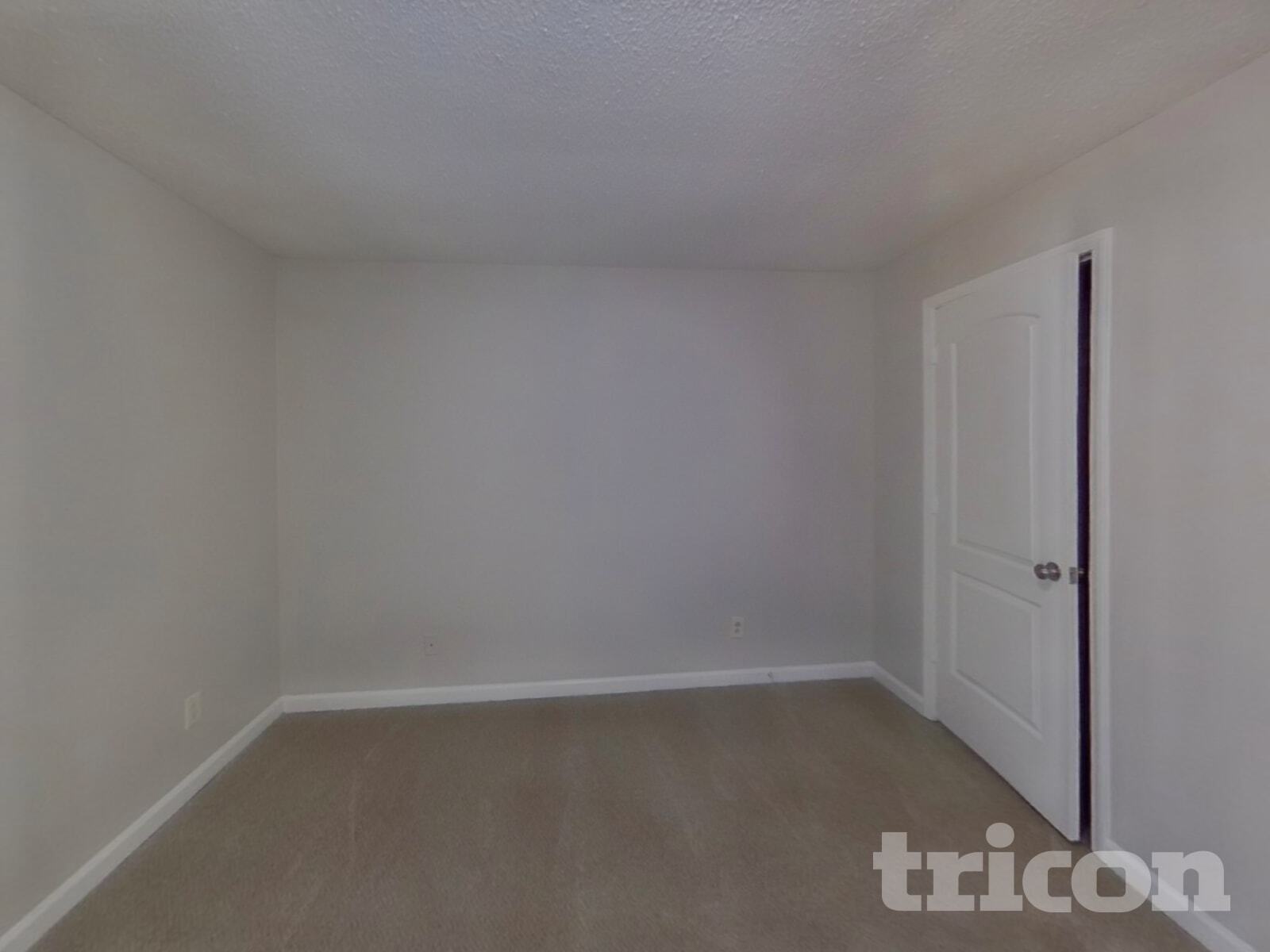 Building Photo - 2574 Northbrook Rd