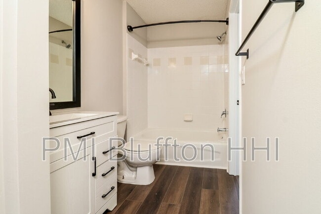 Building Photo - 100 Kensington Blvd