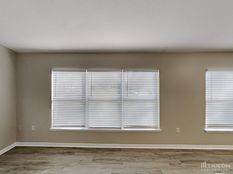 Building Photo - 1371 Winged Foot Dr