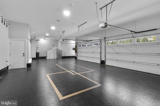 Building Photo - 11230 Kinsale Ct