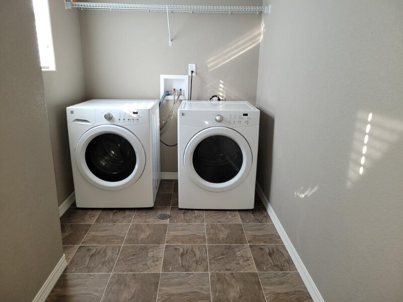 Building Photo - 6146 Finglas Dr