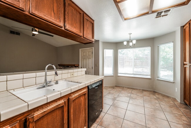 Building Photo - 7654 Zephyr Hills Way