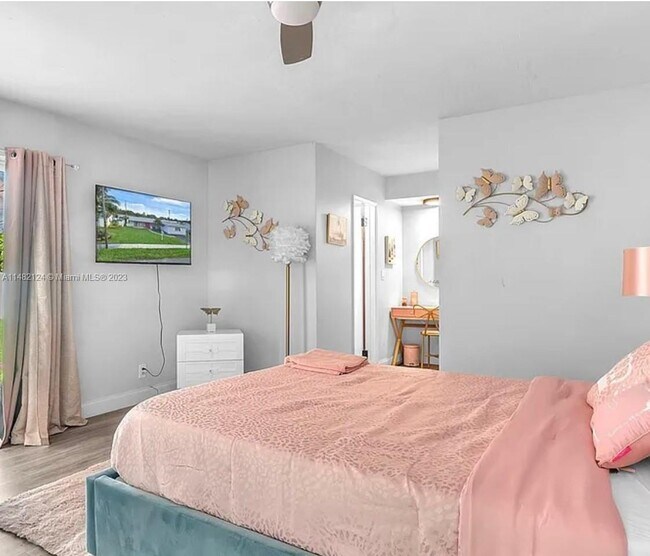 Building Photo - 4709 Washington St