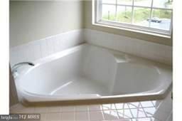 Building Photo - 12005 Kemps Landing Cir
