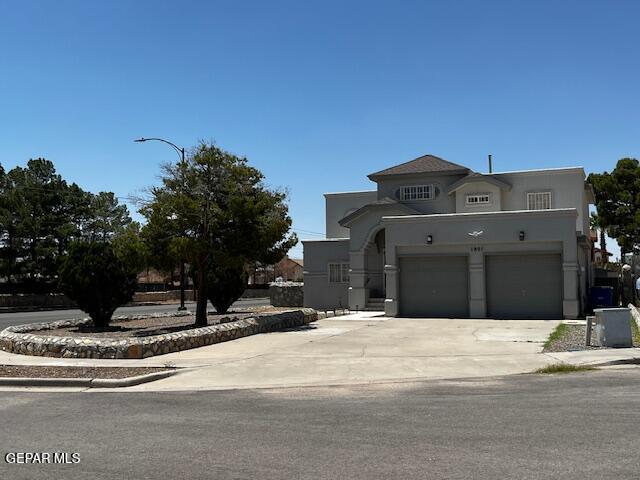 Building Photo - 1801 Rose Gate Way