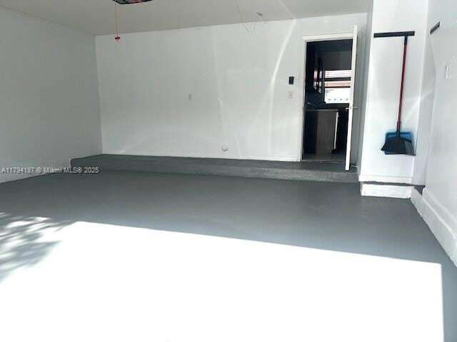 Building Photo - 311 SW 100th Ave