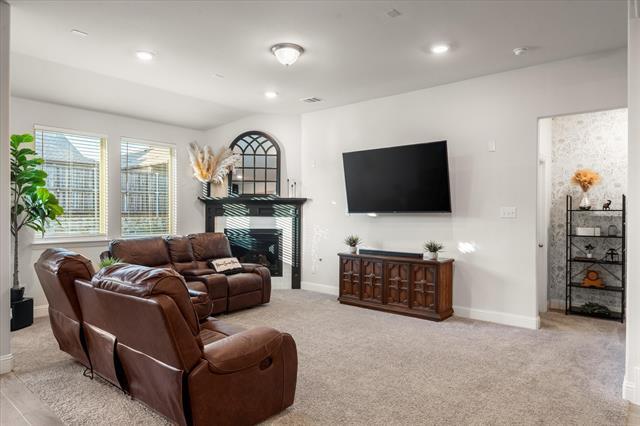 Building Photo - 1216 Johnson Dr