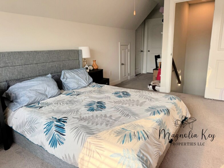 Building Photo - 5922 Lazio Ct