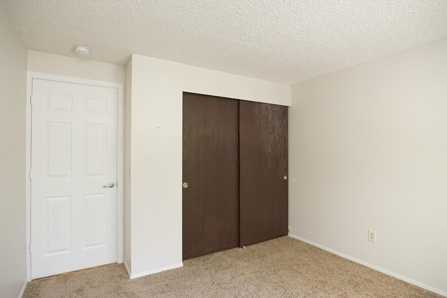 Building Photo - 6508 185th Ave E