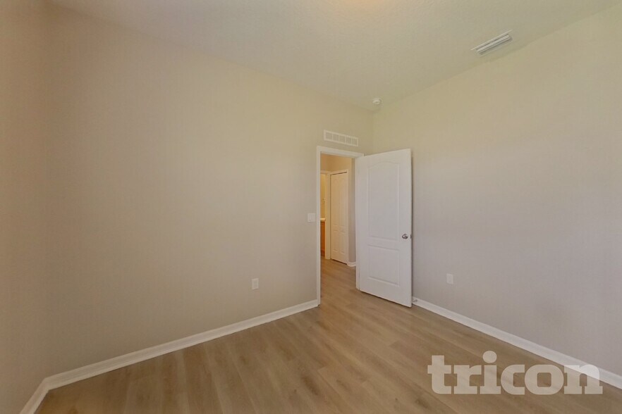 Building Photo - 13253 Waterford Castle Dr