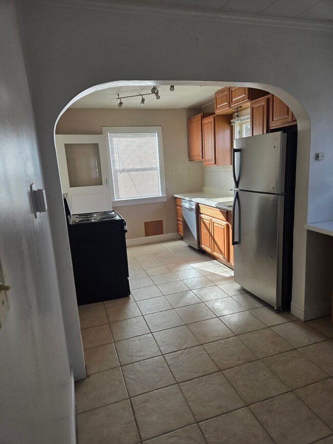 Building Photo - Near Audubon Park