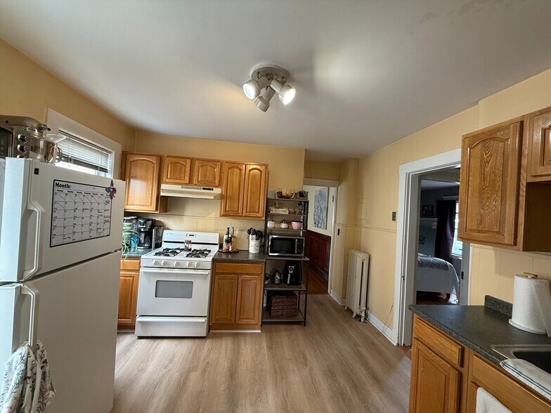 Building Photo - 83 Euston Rd