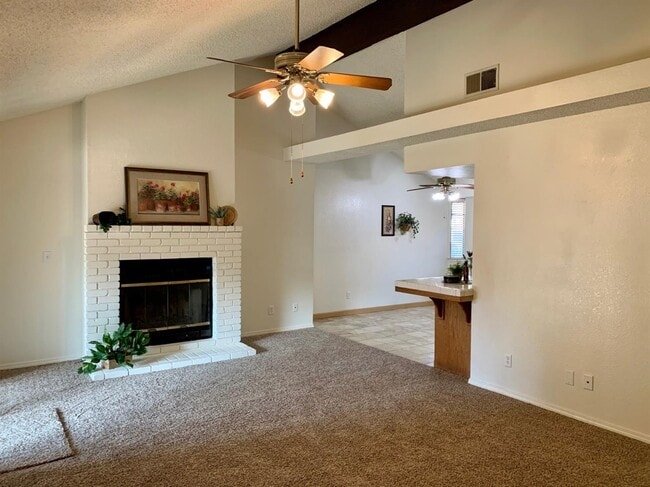 Building Photo - 1797 E Solar Ave