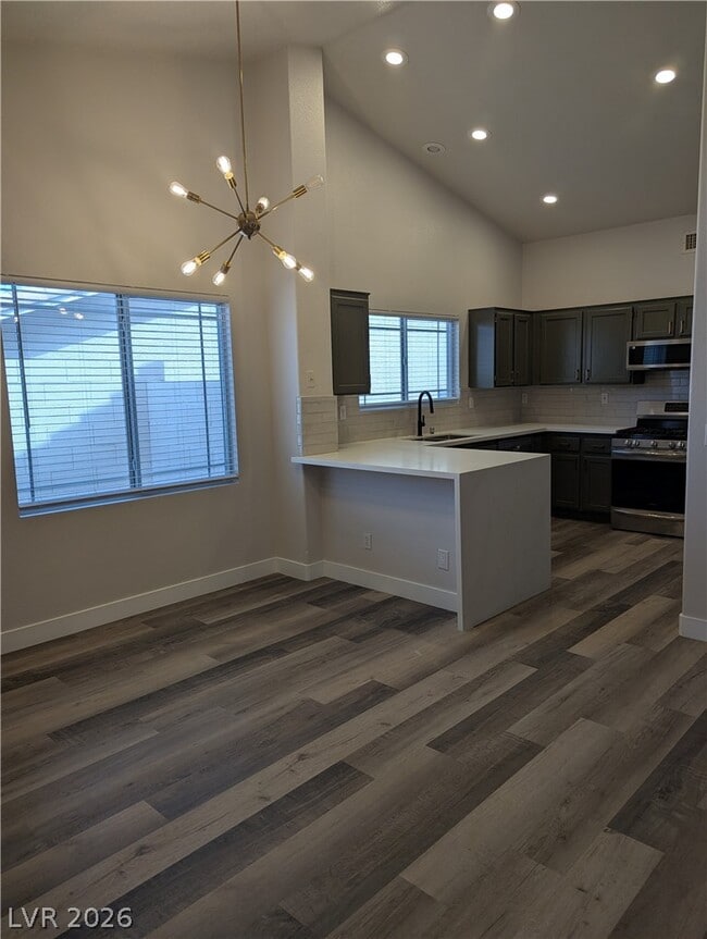 Building Photo - 327 Perry Ellis Dr