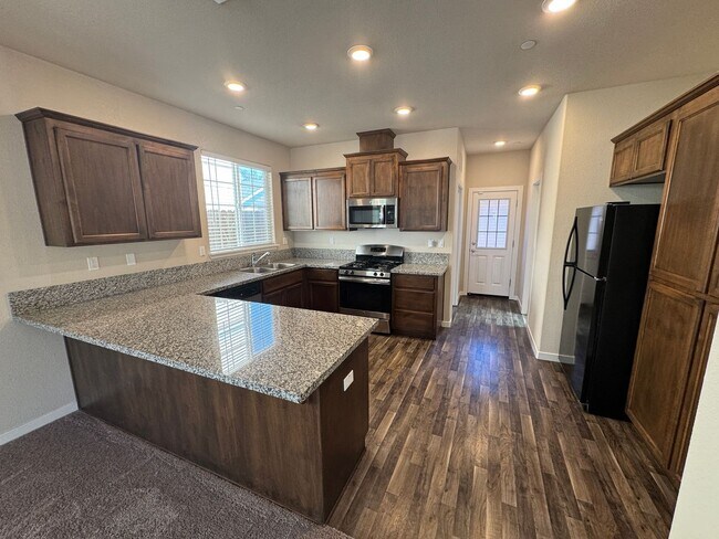 Building Photo - Church Street Station