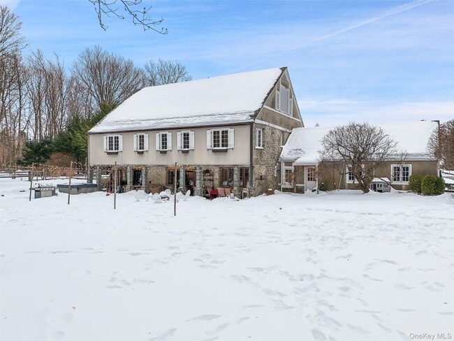 Building Photo - 15 High Ridge Rd