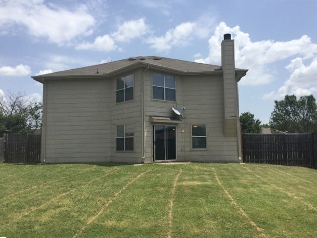 Building Photo - 214 Gayleh Ln