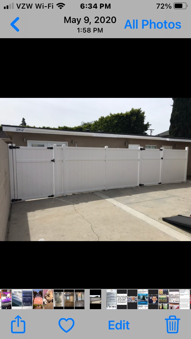 Building Photo - 12418 Oxnard St