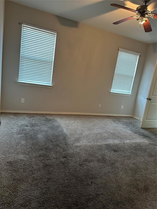 Building Photo - 1326 Seagler Pond Ln