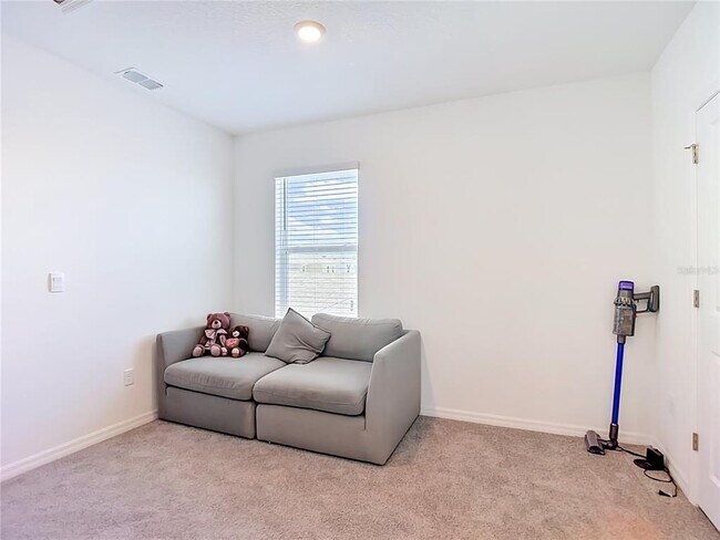 Building Photo - 33327 Darley Dl Trl