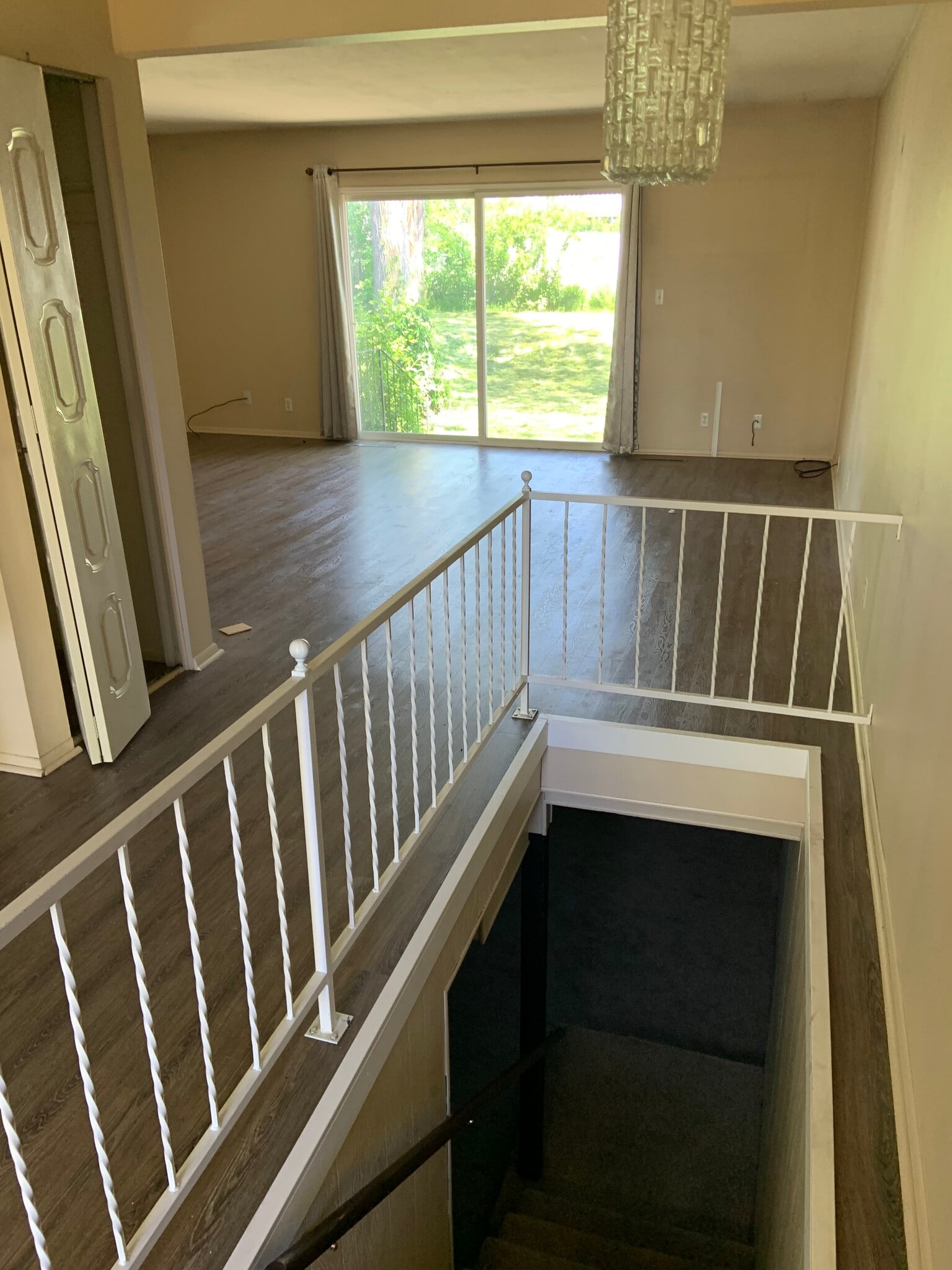 Building Photo - 2021 Canyon Dr