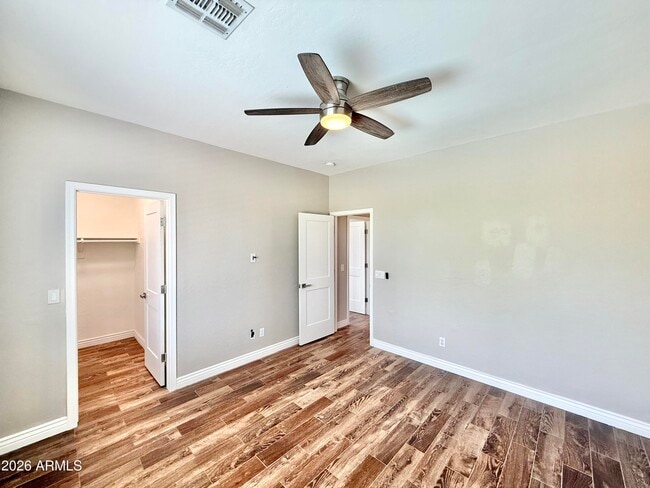 Building Photo - 3640 S Barberry Pl