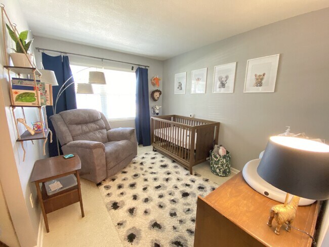 Building Photo - 2668 Bernice Ct