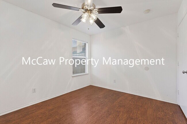 Building Photo - 5416 Timber Ridge Dr