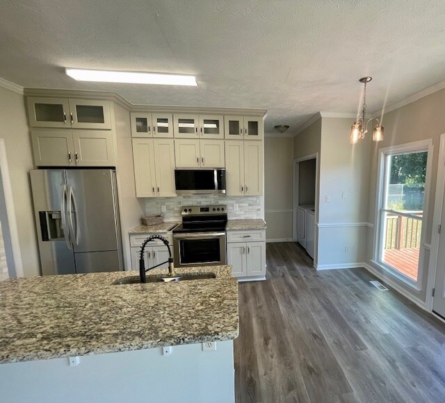 Kitchen - 4780 Deer Lakes Rd