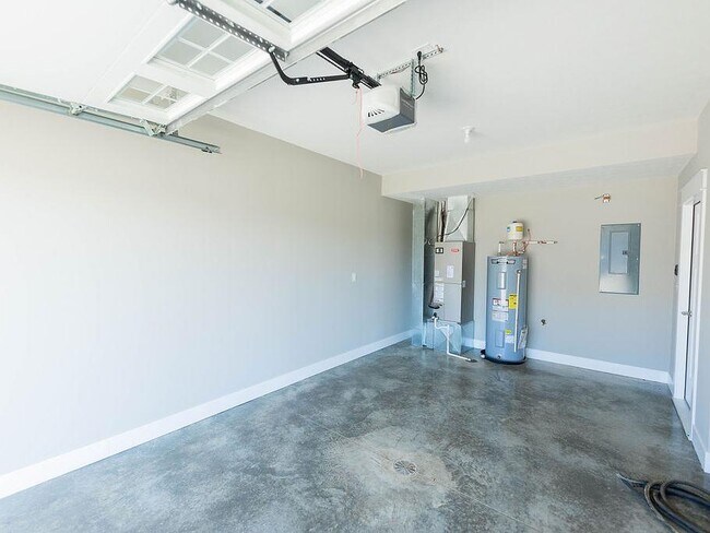 Building Photo - Westcott 20B - Townhome W/ Garage