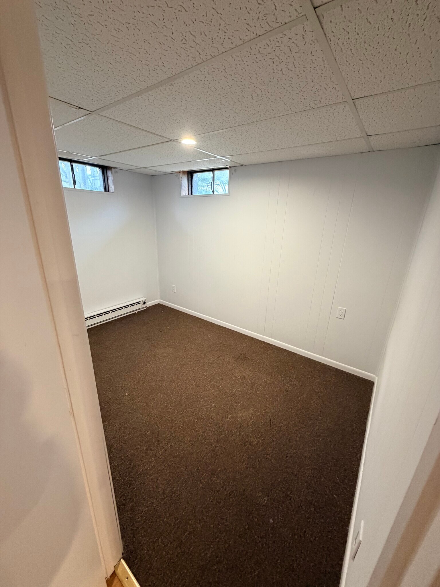 Building Photo - 528 King St