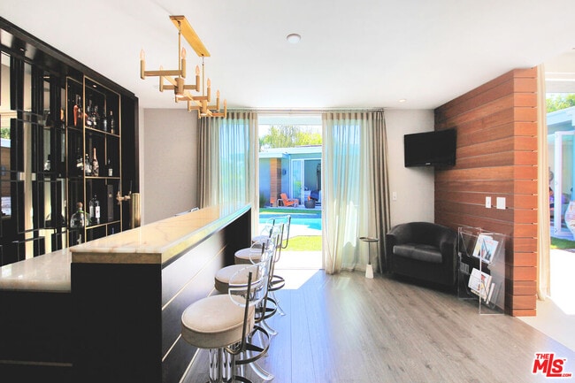 Building Photo - 3054 Elvido Dr