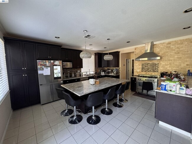 Building Photo - 25806 Clear Springs Ct